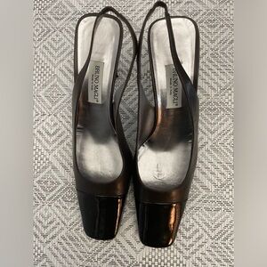 Brand new Vintage Bronze and black sling back